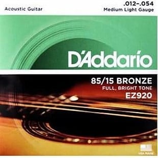 DAddario EZ910 Bronze Light Set Akustik Gitar Teli (11-52)